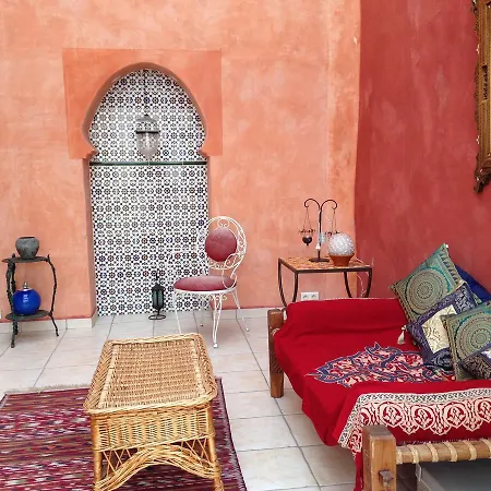 Bed & Breakfast Le Clos Du Rempart Avignon