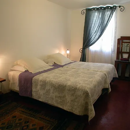 Bed & Breakfast Le Clos Du Rempart Avignon