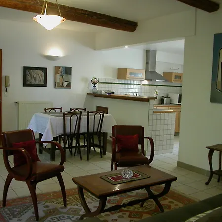Le Clos Du Rempart